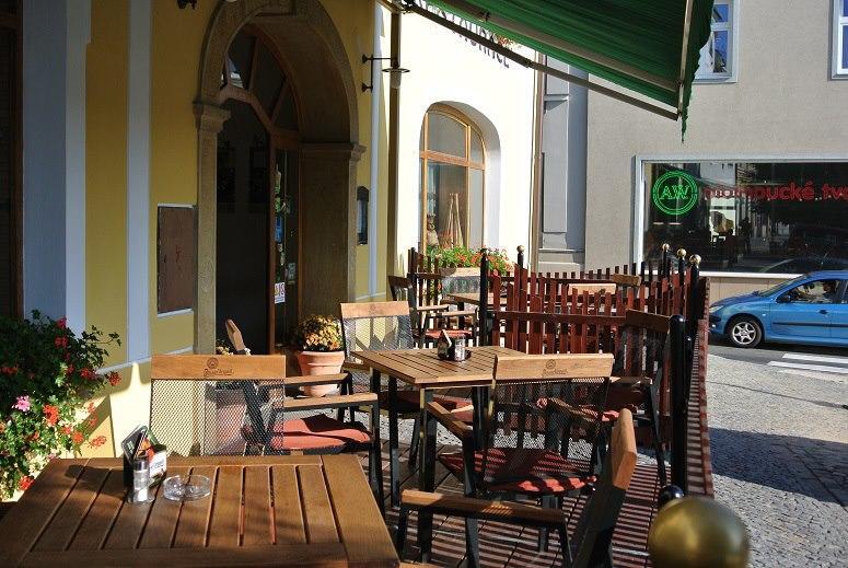 Penzion U Coufalu Loštice エクステリア 写真